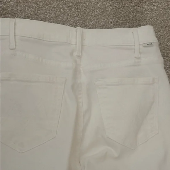 MOTHER the hustler roller White Wide-Leg Frayed Hem Jeans - Picture 5 of 6
